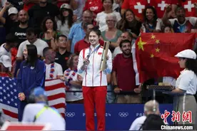 （巴黎奥运）张雨霏女子100米蝶泳摘铜图片