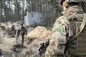 250名乌克兰阵亡士兵遗体被运回国图片