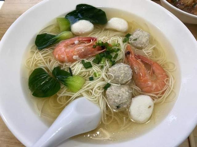 古镇罗店的暖春灯会：灯映罗溪春，风华是江南