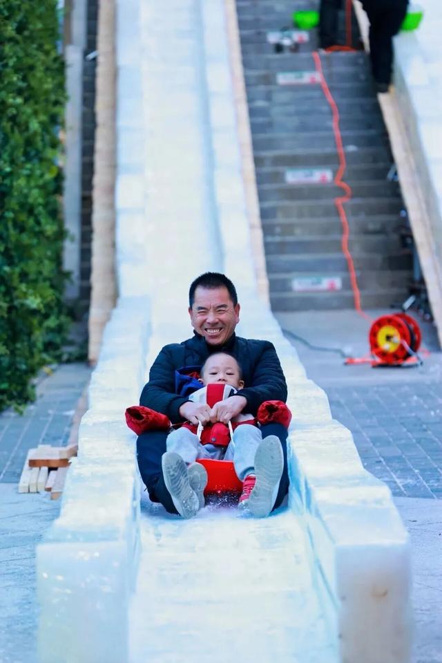 走，这个周末，一起在北京滑滑梯！