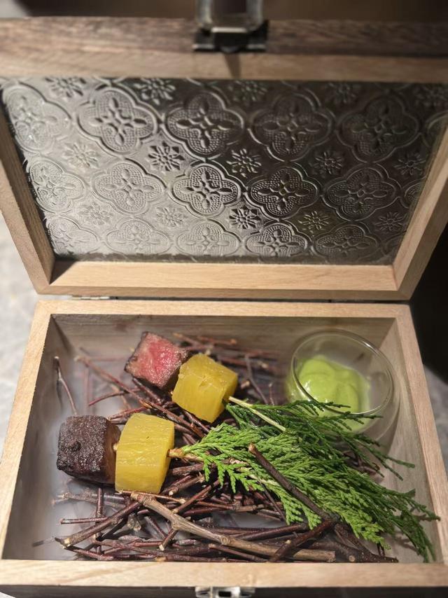 女厨屈雨瑜：穿透后厨的墙