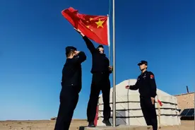 沙漠堡垒！79岁老人巡边53年，今获国家表彰图片