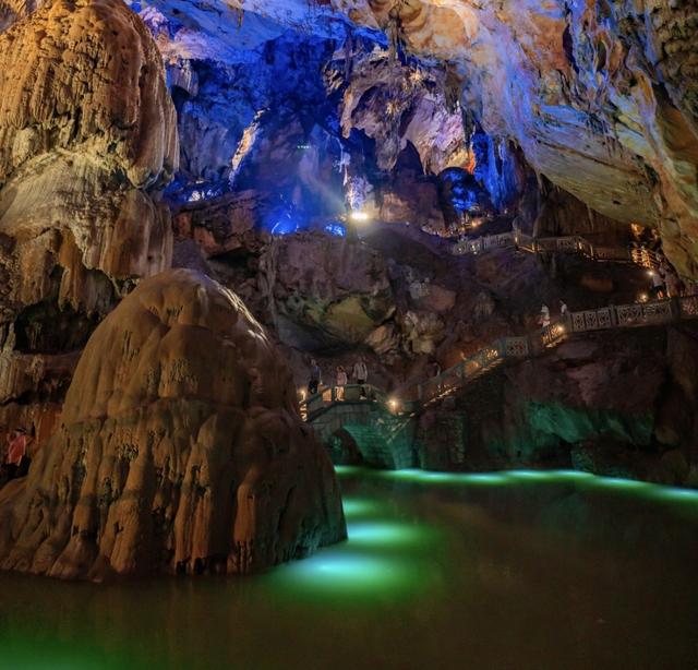“溶洞之王”的新玩法！织金洞的科技与文化赋能之旅