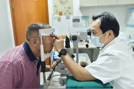 全国爱眼日丨如何正确使用眼药水？听听专家怎么说图片