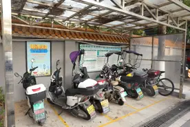 电动自行车全链条整治专题报道丨多举措并进  护航群众安全充电、安心出行图片