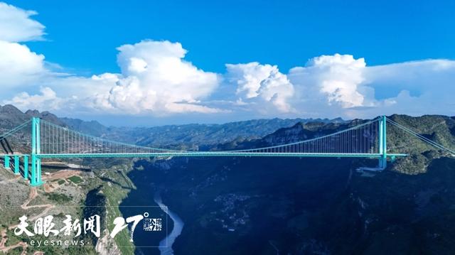 邂逅云端美景，花江峡谷大桥成旅拍打卡热点