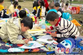 浙江一幼儿园办春游研学 多形式活动促幼儿寻春探秘图片