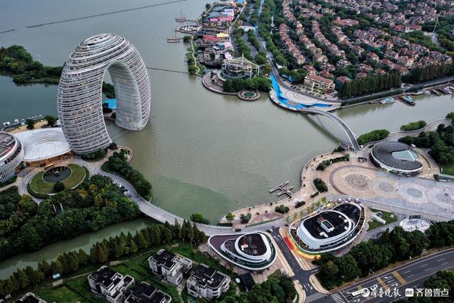 浙江湖州月亮湾广场，美丽家园