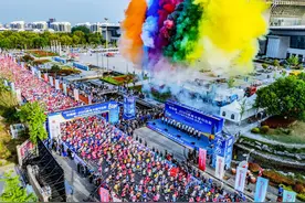 2025曲阜半程马拉松暨山东省马拉松联赛（曲阜站）举办图片