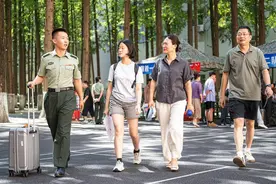 首批新生，报到！图片