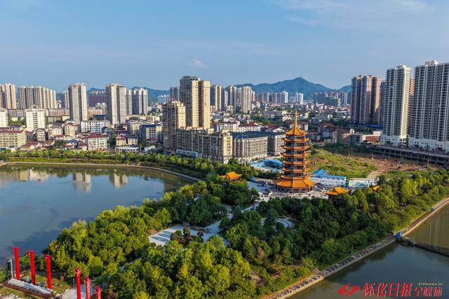 鹤鸣洲区域文旅化改造项目目前正在全力推进