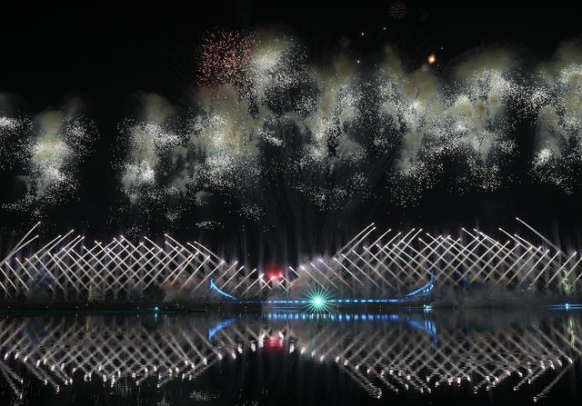 绝美！震撼！蓉城夜空璀璨