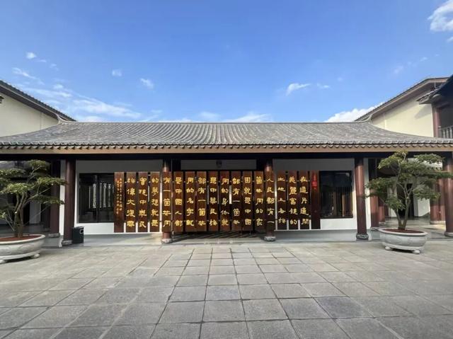 “最云南”·狂欢红河丨国庆中秋来个旧，8天精彩不重样！活动日程来了→