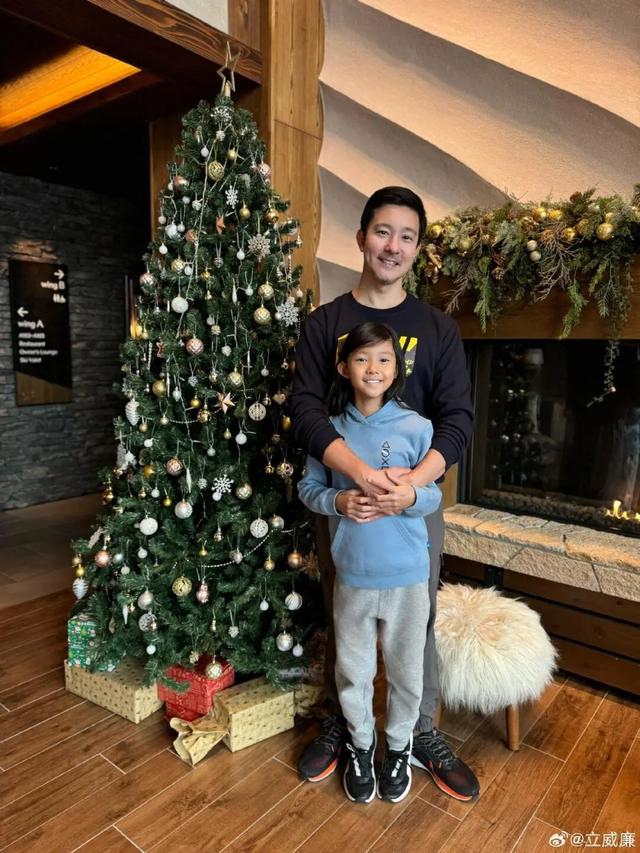 49岁曾经偶像剧男演员被曝患癌，已进行两次手术！担心不能看到女儿长大