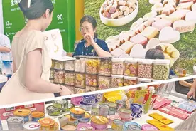 宠物消费续创新高 供应链抢抓市场红利图片