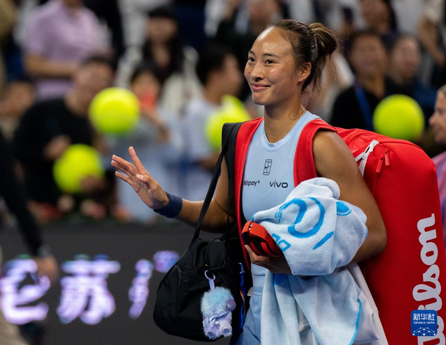 中网：郑钦文晋级女单第三轮
