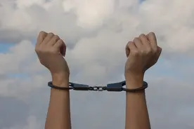 马化腾反腐记：腾讯一年辞退百余人，近20人被移送公安机关，人数创新高图片