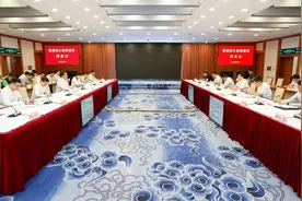 服务国家战略，高质量共建松江枢纽！程向民狄威出席推进松江枢纽建设座谈会并讲话，王靖出席图片