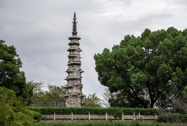 还在挤六和塔排队拍照？杭州这些千年古塔表示不服