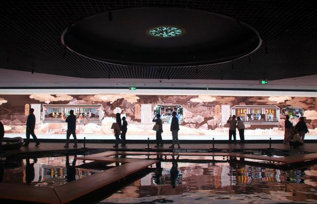 江苏苏州：博物馆里过大年