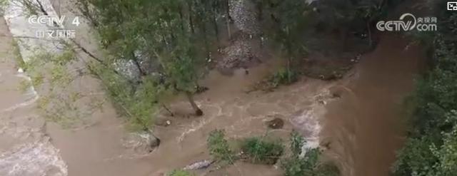 多地应对强降雨紧急转移安置群众