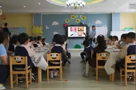 文登金色摇篮幼儿园举办画脸谱赏国粹 传统文化润童心主题活动图片