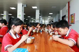 贵州剑河：校园里的美好“食”光 快乐干饭 健康成长图片