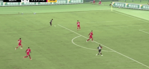 利物浦3-1横滨水手，维尔茨处子球，16岁恩古莫哈一条龙破门