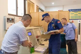 护航“团圆日”，安全“不打烊”——重庆消防积极开展节前安全检查与宣传工作图片