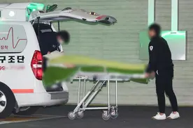 韩国空难33岁男空乘5处骨折或瘫痪 专家详解伤情差异图片