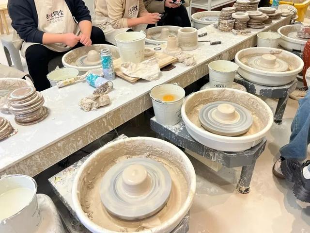 速来转转盘！测测 2026 你的旅行目的地