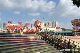 深圳欢乐谷正式开园，“碰撞事故”过山车等12个项目未开放图片