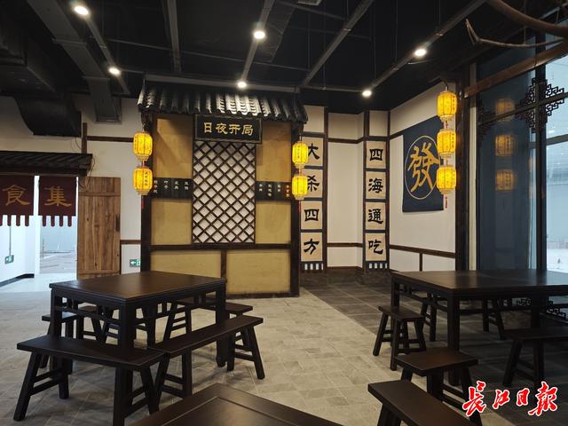 汉服店小二穿梭、古装互动演出，黄陂“甘露食集”打造沉浸式文旅场景