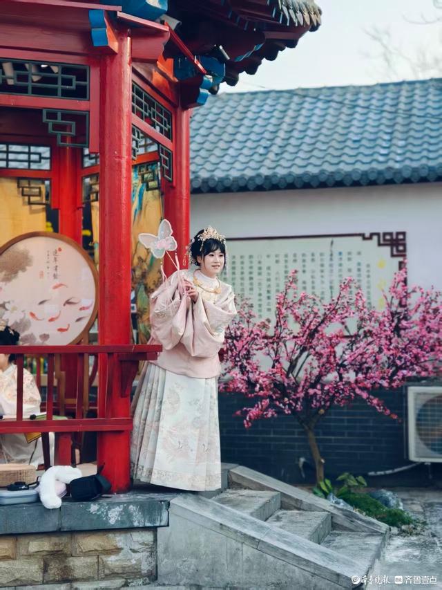 装饰一新的济南曲水亭，新添一打卡地