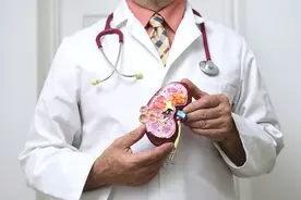 尿酸高不一定引起痛风，但会摧毁肾脏！这种吃饭千万当心！图片