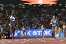 （田径世锦赛）女子4x100米接力决赛赛况图片