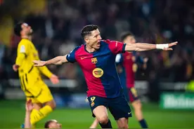 欧冠|面对旧主心不软，莱万梅开二度，巴萨4：0横扫多特蒙德图片