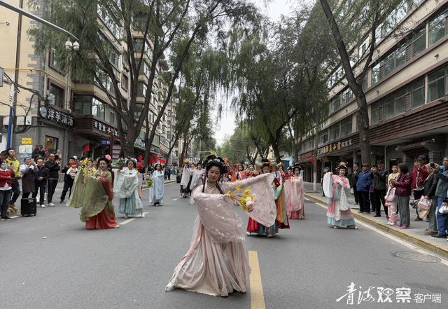 值此良辰 街巷共欢
