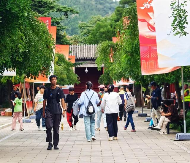抓住假期尾巴！来海淀这里赏秋景，还能逛——