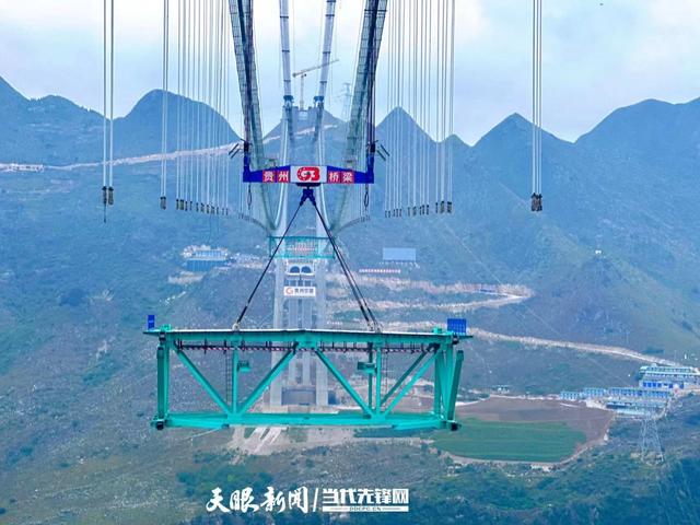 世界第一高桥・科技新地标 | 花江峡谷大桥：攻克“世界级难题”