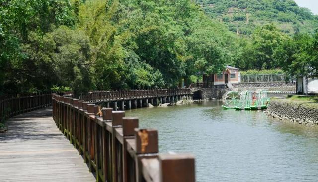 初冬适合相聚！就到照澜村去