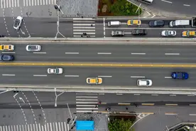 速递丨福州全面推广应用网约车运输证电子证照图片