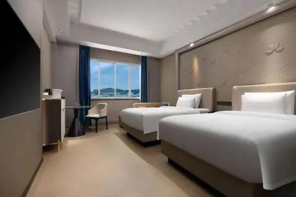 免费接驳、专属送机、优惠折扣、专享礼遇……酒店专属福利来了！“星星们”快码住→