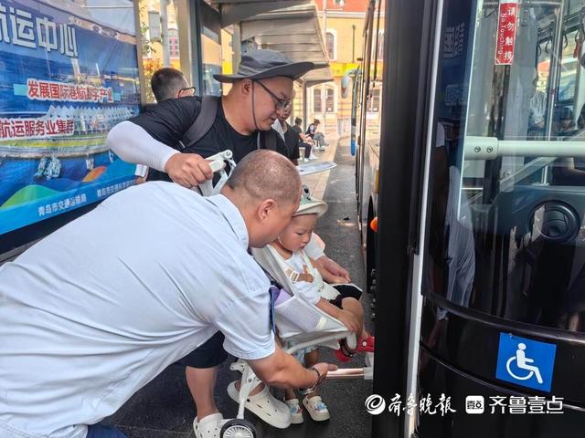 青岛免费公交每天送客4300人次！26万人次游客暑假滨海畅游
