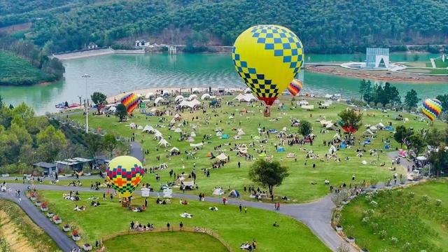 在绿水青山奔赴“未来乡村梦”