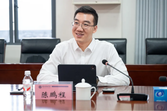 中国新高教集团携手京东集团打造校企协同育人创新模式