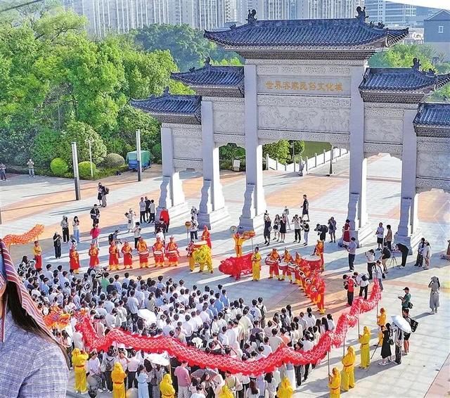 深化文旅融合 加快产业勃兴｜龙南：围屋之都承古韵 山水龙城焕新姿