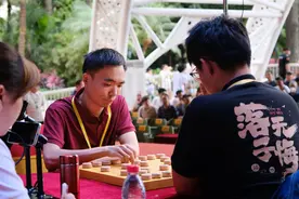 一天苦战6盘棋终加冕“五羊杯”，曹岩磊是吕钦也……图片