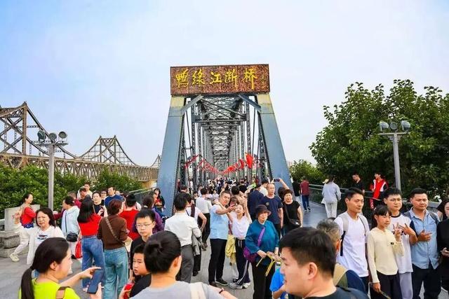 国庆节假期，辽宁迎来新一轮旅游消费热潮