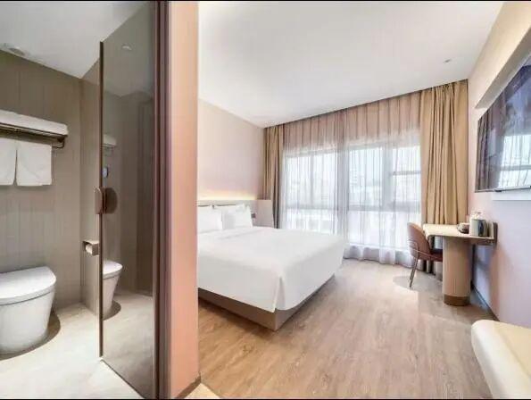 免费接驳、专属送机、优惠折扣、专享礼遇……酒店专属福利来了！“星星们”快码住→